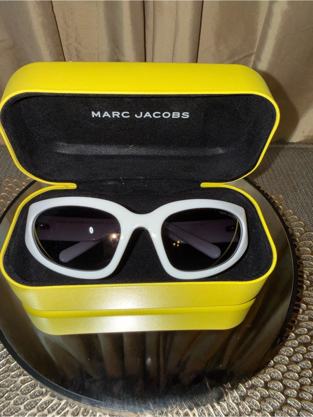 Marc Jacobs 738/S Sunglasses – Ivory White Wrap‑Around Cat Eye